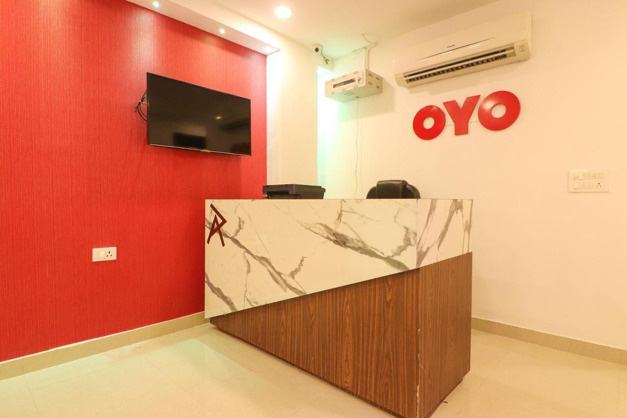 Oyo 63841 White Orchid Hotel Indraprast Ngoại thất bức ảnh